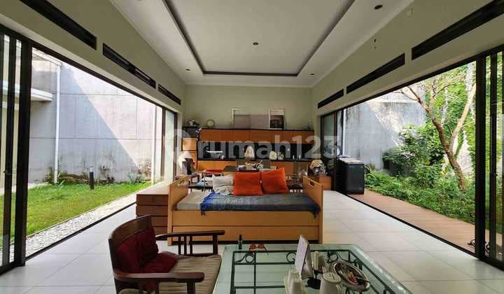 Jual Rumah Bandung Tempo Dulu Kota Baru Parahyangan, Bandung