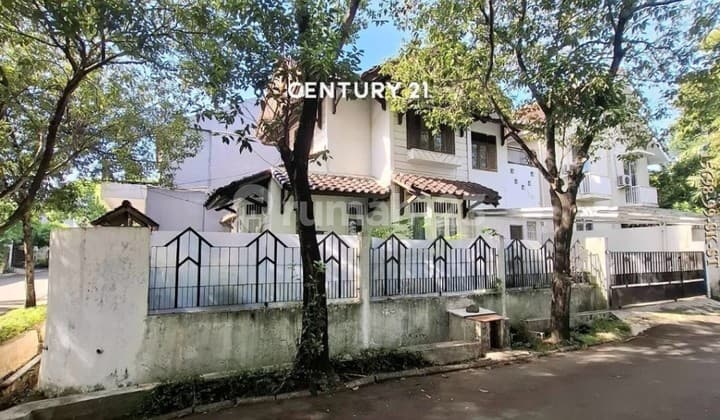 For Rent Hook House Inside Sektor 5 Complex Bintaro Jaya