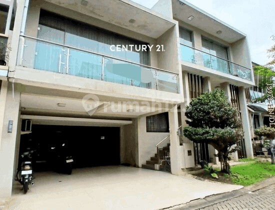 Rumah Semi Furnished Siap Huni di Kebayoran Bintaro