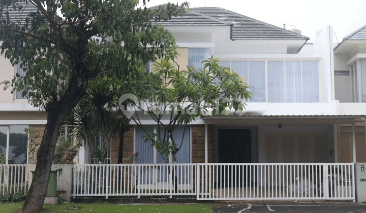 Rumah Raya Wisata Bukit Mas 2 Depan Club House Kondisi Furnish