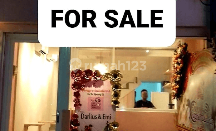 Ruko Dharmahusada Lokasi Strategis Nol Jalan Raya