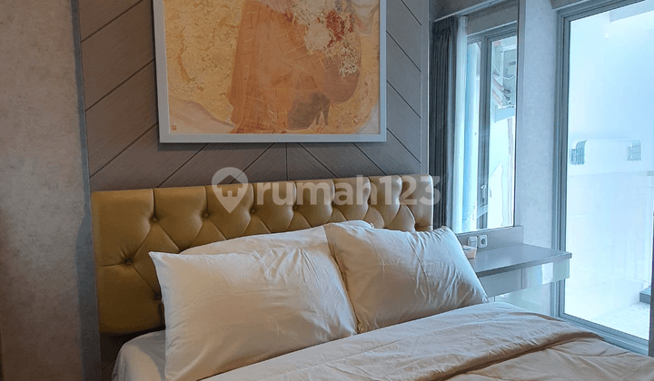 Fully Furnished 2-Bedroom Apartment on the 15th Floor of Benson Tower