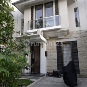 Halaman Luas Rumah Citraland Taman Puspa Raya