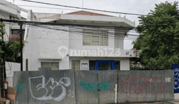 Commercial Area di Raya Manyar Kertoarjo Eks. Bank