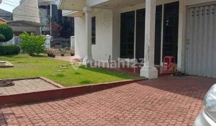 Mainroad Rumah di Satelit Indah Kawasan Elit