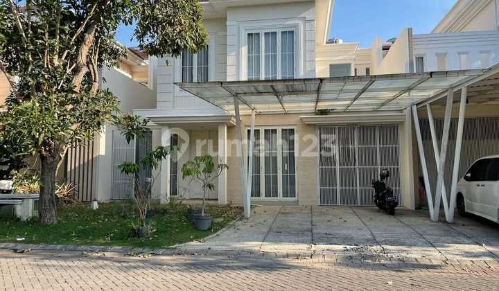 Terawat Bangunan 2 Lantai Rumah Bahama Palm Beach, Pakuwon City