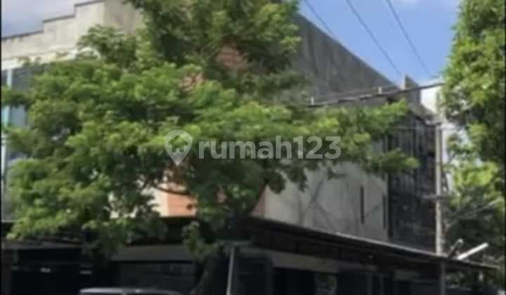 3 Unit Jadi 1 Unit Besar Strategis, Ruko di Pusat Kota - Jl Patua