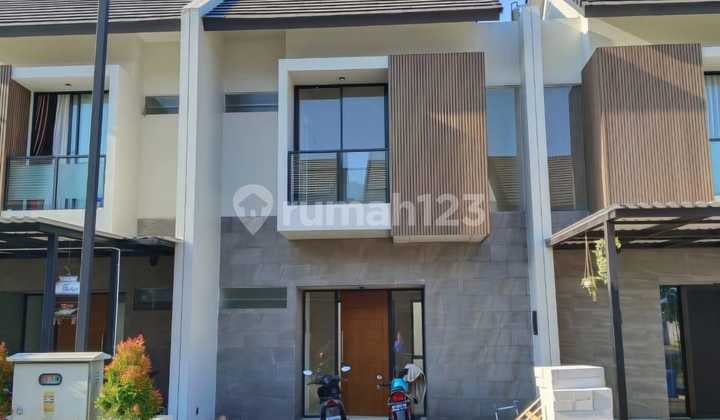 2 Lantai Kosongan Rumah Central Park Juanda - 10 Menit ke Juanda Airport
