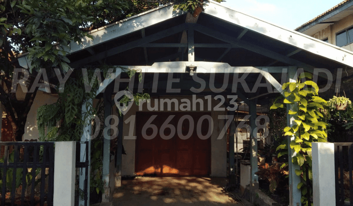 House in PLN Complex, Cinunuk, Bandung.