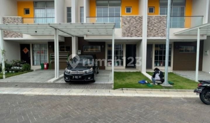 Rumah Siap Huni di pinggir pantai di PIK 2 cluster Miami Tangerang Banten