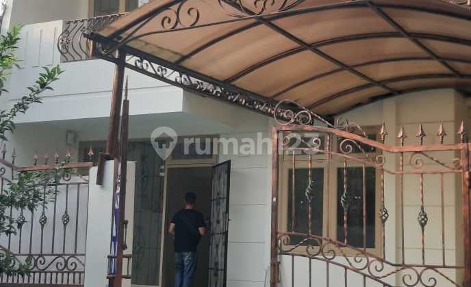 Rumah Asri Nyaman di Sunter Agung Jakarta Utara