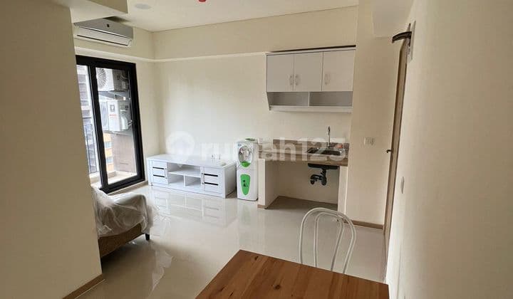 Semi-Furnished Apartment Meikarta, Newton Tower