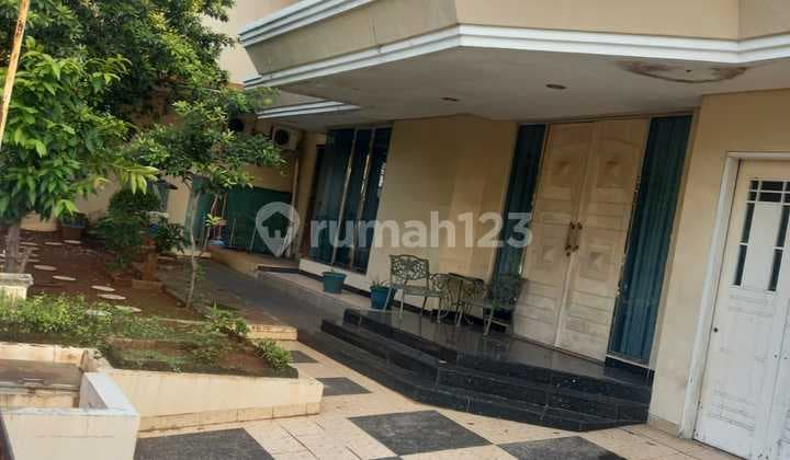 House Price Drop in the Elite Area of Kelapa Gading, North Jakarta