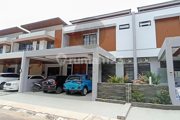 For Sale Luxury House In Beverly Park Batam Center