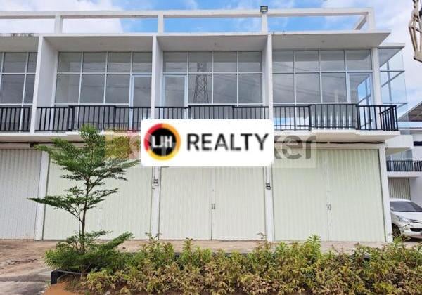 Townhouse Buana Central Park 2 Lantai Siap Pakai View Danau