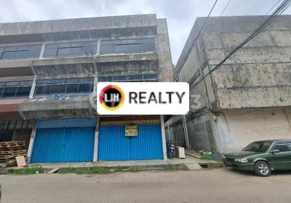 Executive Shophouse Center Hook 3 Floors In Sungai Panas