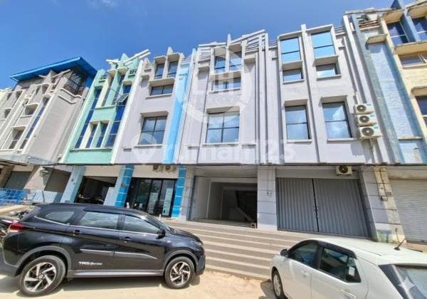 For Rent 3-Storey Shop House Batamas Area Pasir Putih Ready to Use