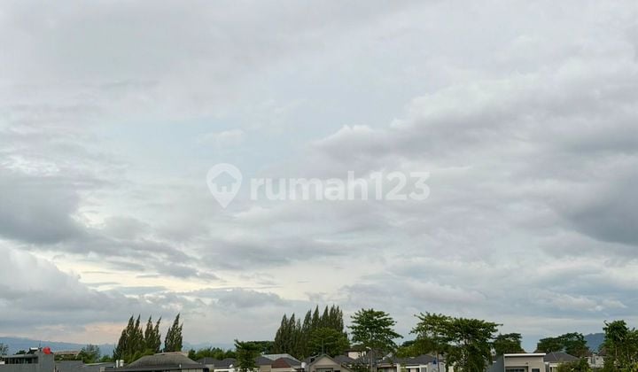 Kavling View Danau Musiman di Spatirasmi Kota Baru Parahyangan