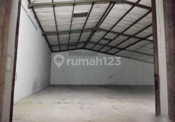 Disewakan Gudang Dengan Ruangan Kantor di Sayap TKI Bandung