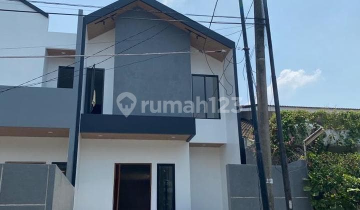Rumah Siap Huni Di Komplek Elit Cinere Gaya Modern Dan Kenyamanan Tak Terbatas