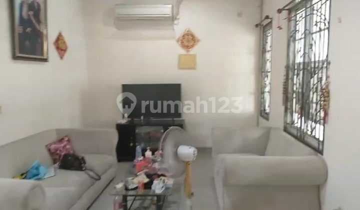 Rumah Murah Green Lake City di Cluster West Eropa