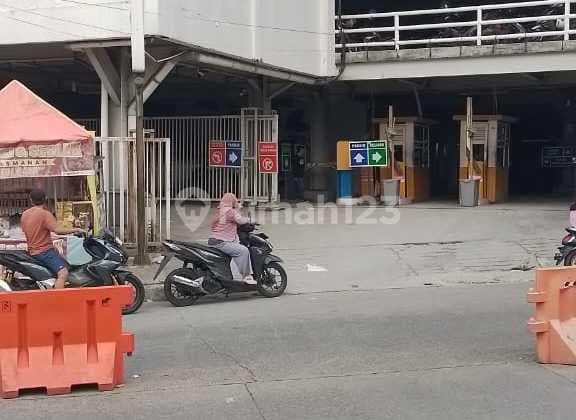 For Sale 4-Story Parking Building Near Depok Baru Station, Depok Mayor's Office