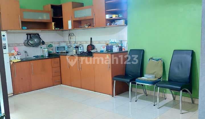 Dijual Murah Rumah 2 Lantai di Danau Indah, Sunter Kondisi Bagus Siap Huni