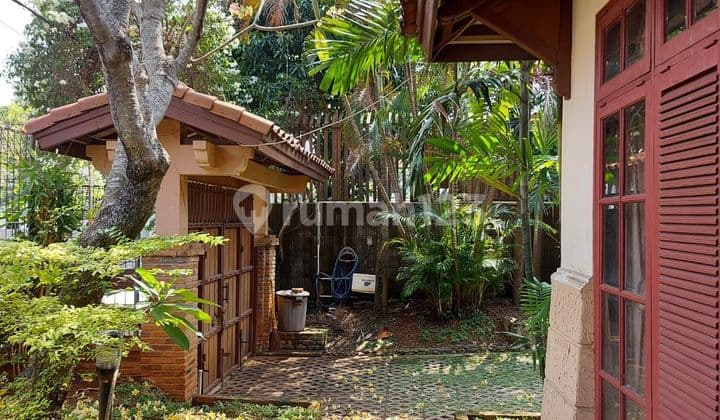A very nice and cozy house close to toll way Andara Antasari Cinere