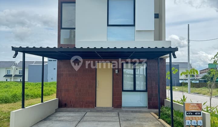 Rumah 2 Lantai di Tamalanrea Dekat Dari Kampus Unhas Makassar