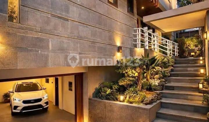 Luxury House Gatsu Barat Denpasar Full Furnis