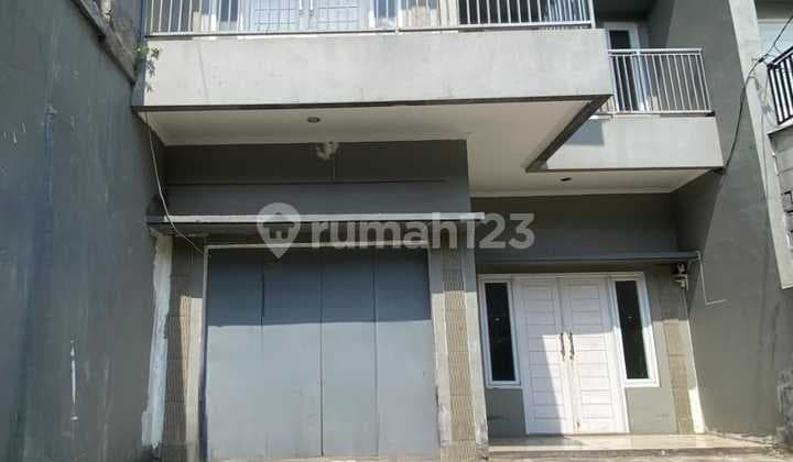 Sell a 2-story house + boarding rooms in Bandung city