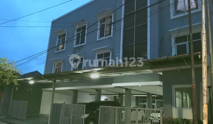 Selling a 24-Room Boarding House with Full Car Garage