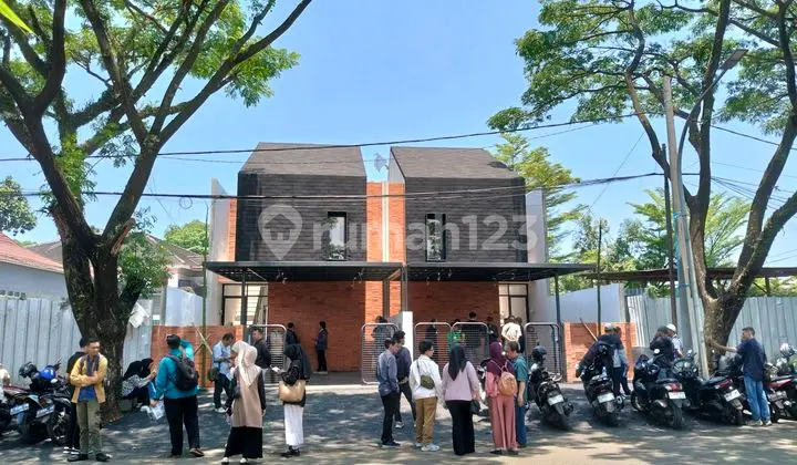 Rumah Ekslusive Hanya 2 Unit Modern Minimalis Arcamanik Kota Bandung