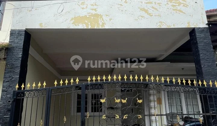 Rumah 2 Lantai Kota Bandung Dekat Batu Jalan Soekarno Hatta