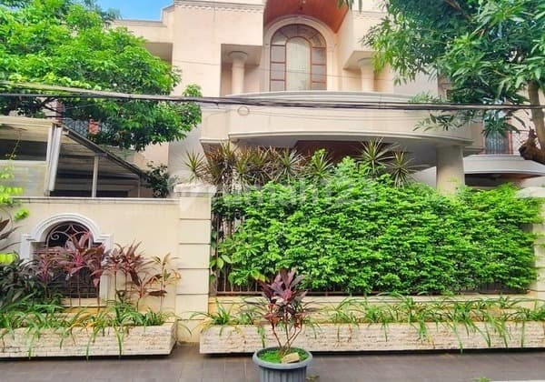 Serene & Peaceful House in Cipete South Jakarta, Spacious Backyard