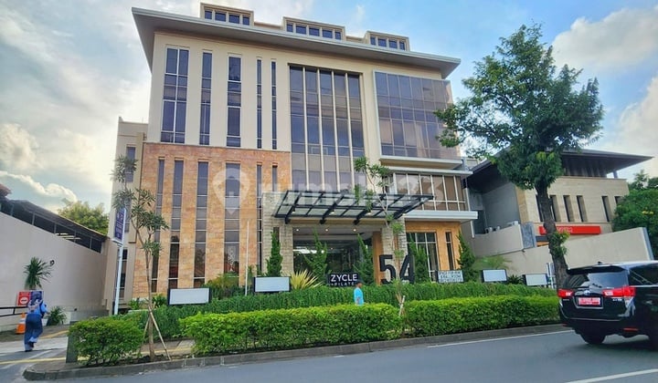 Gedung Mewah 5 Lantai di Kemang, Cocok untuk Kantor & Investasi