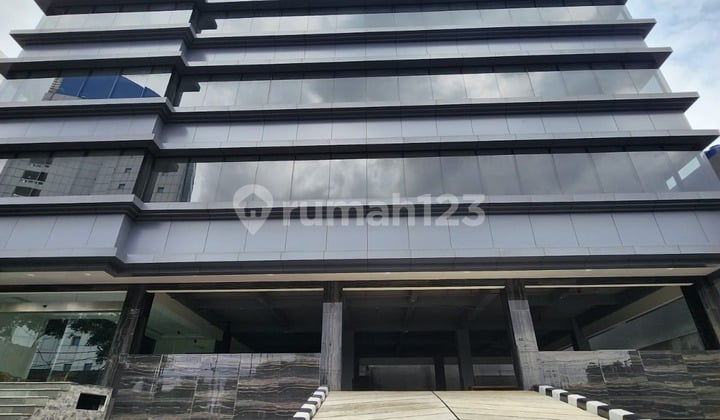 Gedung Komersial 8,5 Lantai di Tb Simatupang Strategis Akses Tol
