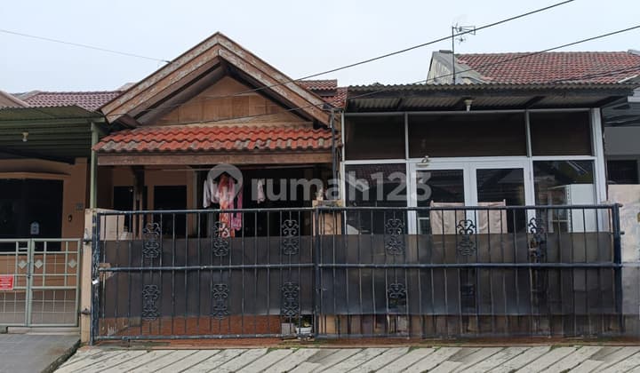 For Sale 1-Story House with SHM in Sector 7A, Gading Serpong, Tangerang