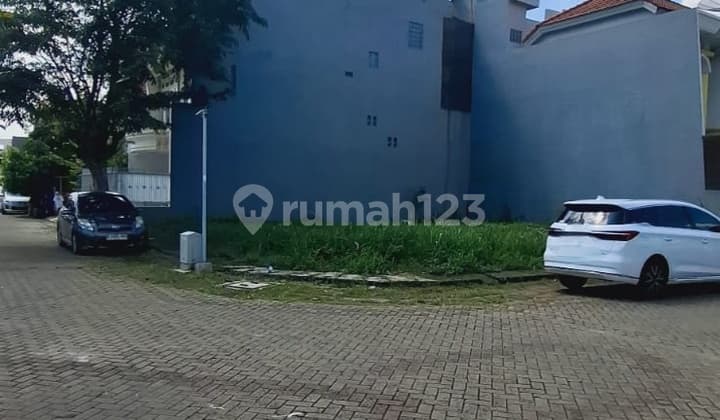 Dijual Tanah LT. 184,5M2 LB 185M2.