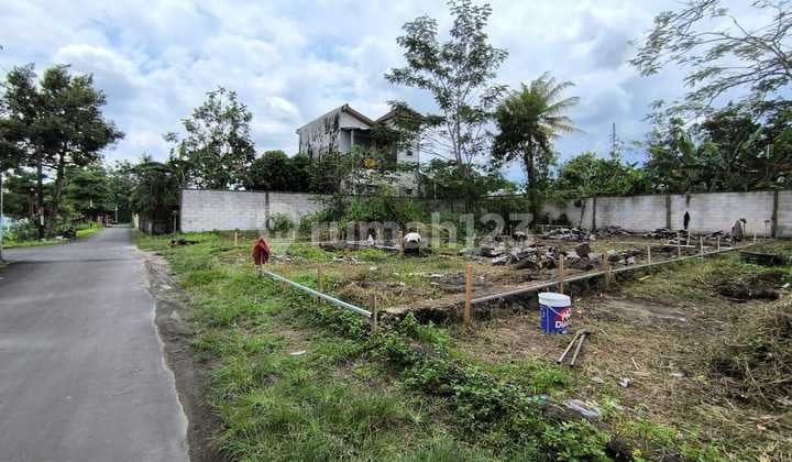 Tanah Kavling Pinggir Jalan Raya Dekat Kampus Uii Jogja