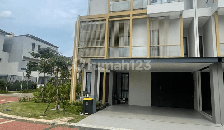 Rumah Hook Furnish Cluster Aerra Eonna BSD 190m 5+1KT View Taman