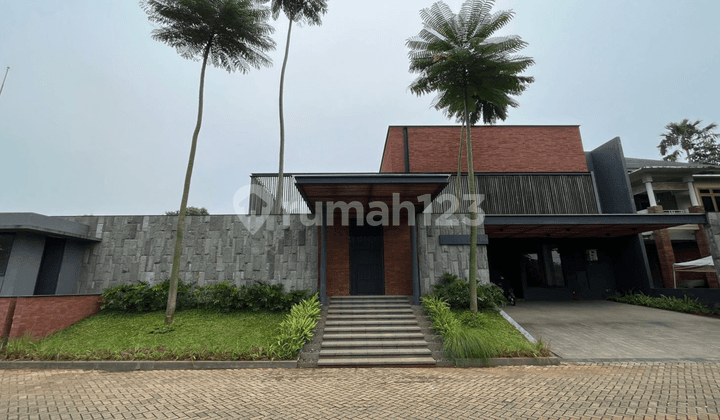 Rumah Mewah Ada Kolam Renang 722m2 4+1KT Fortunia Residence Depok