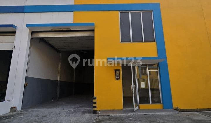 Gudang Green Sedayu Bizpark luas 864m 24x36 Cakung Jakarta Timur