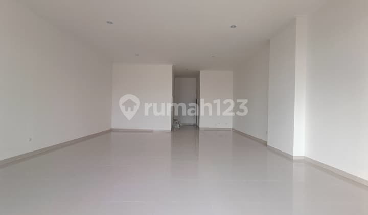 Ruko Soho Ebony 3Lt 8x18 144m Ruko di Pik Pantai Indah Kapuk