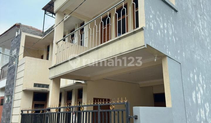 Disewakan Rumah 2 Lantai Diseputaran Xt Square