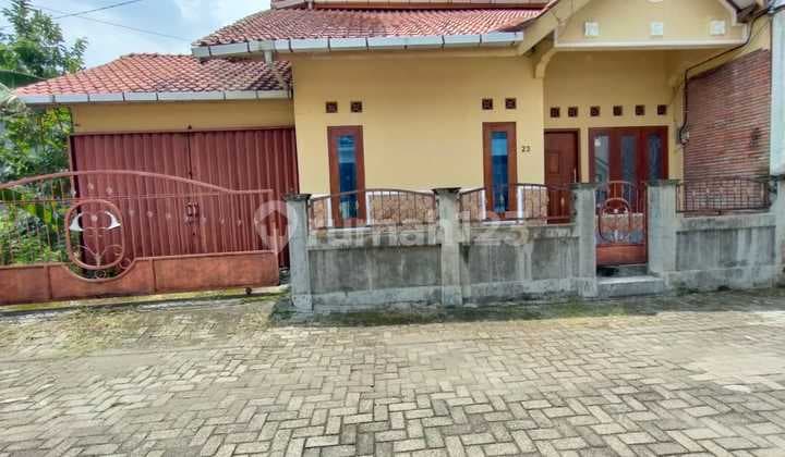 Disewakan Rumah 2 Lantai Didekat Jogja Expo Center