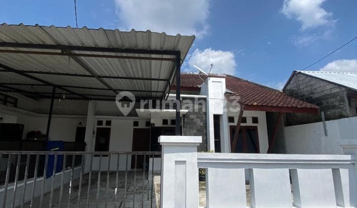 For Rent Minimalist House Around Kaliurang Street