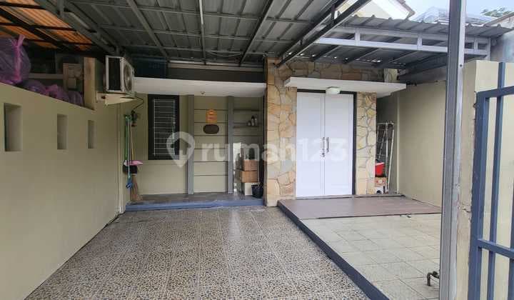 Dijual Murah Rumah bagus siap huni di Serpong Park, Tangerang Selatan - Itaefa