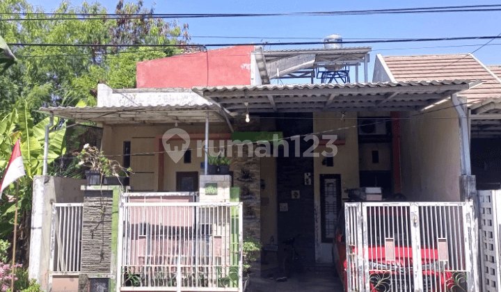 Dijual Rumah Perum Medayu ,Rungkut One Gate System Dekat Kampus UPN Dekat Pasar Dekat fasilitas kuliner Dekat SPBU