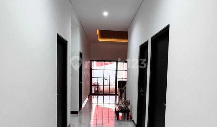 Jual Cepat !! Rumah Bagus dengan Tanah Luas bisa Dikembangkan Jadi Rumah Kost Rungkut, Medokan Sawah